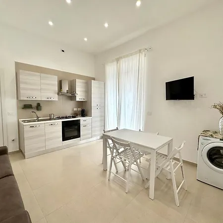 La Casa Di Luisella Nápoly